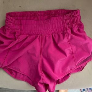 Sonic pink Lulu lemon hotty hots